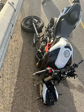 קונה אופנועים לאחר תאונה